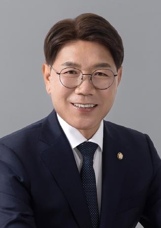 이재관 의원, 80대 고령농 농작업 재해 5년새 70% 증가... 열사병 재해자 1/3 사망 기사 이미지
